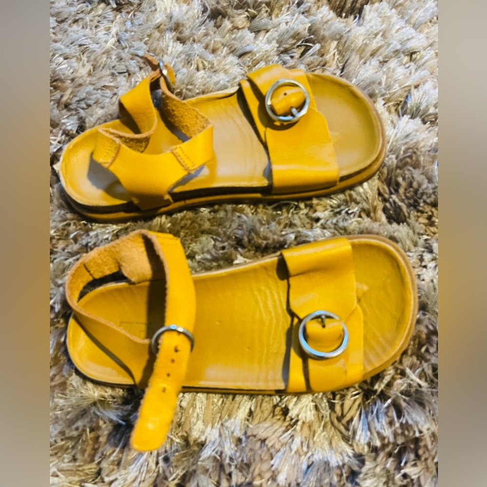 ZARA Leather DARK Yellow Kids Sandals